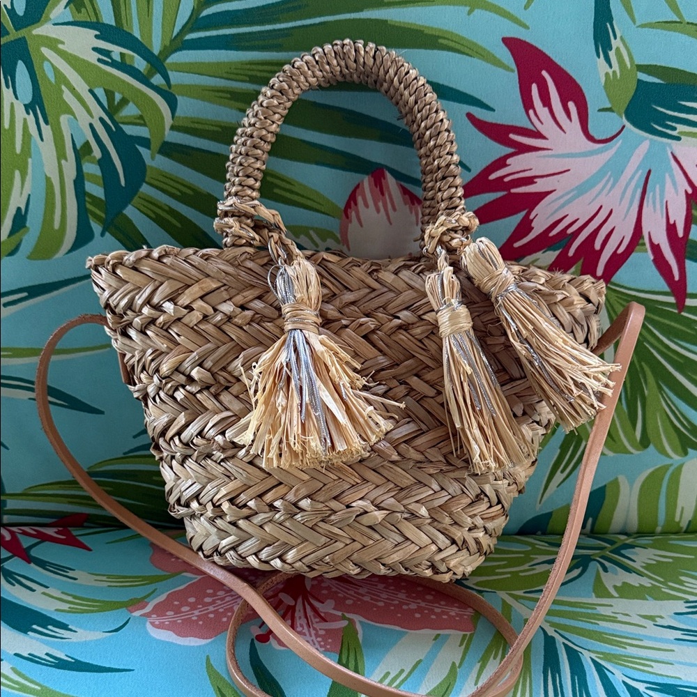 bujibaja Straw Woven Purse Crossbody Bag Coastal / Nautical Vibe w/ Tassels